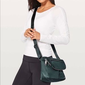 Lululemon Festival Bag II Teal Shadow